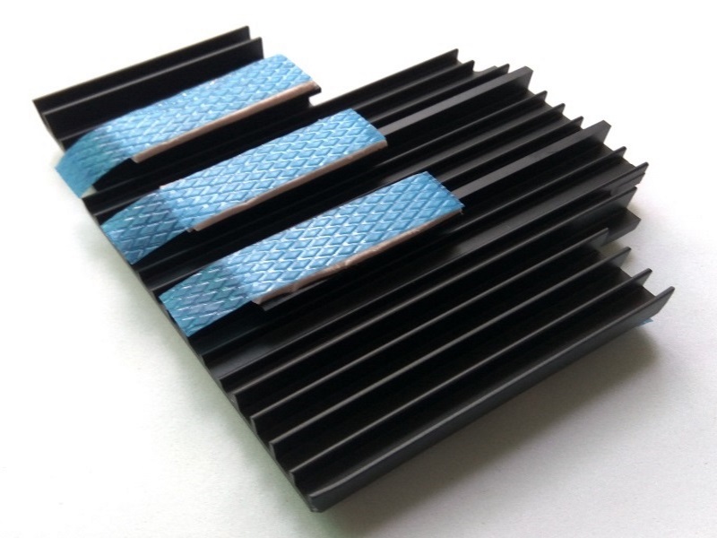 Thin Client 散熱片-R3004A01 - 擠型類散熱產品 散熱產品